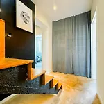 Modern 4bd, 2 Balcony, Family & Work Haven! Near Park & Bus Stop * Wrocław